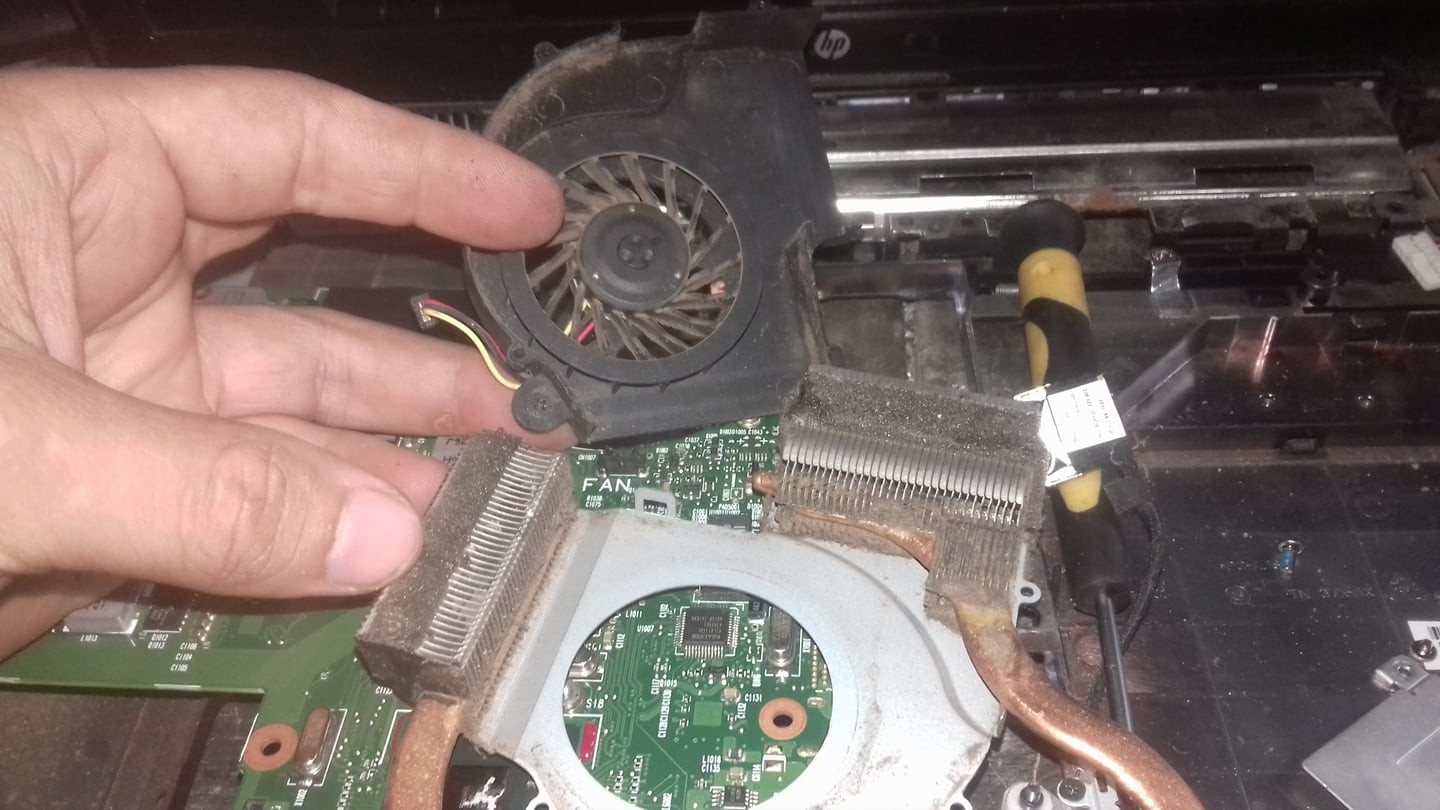 mantenimiento interno laptop